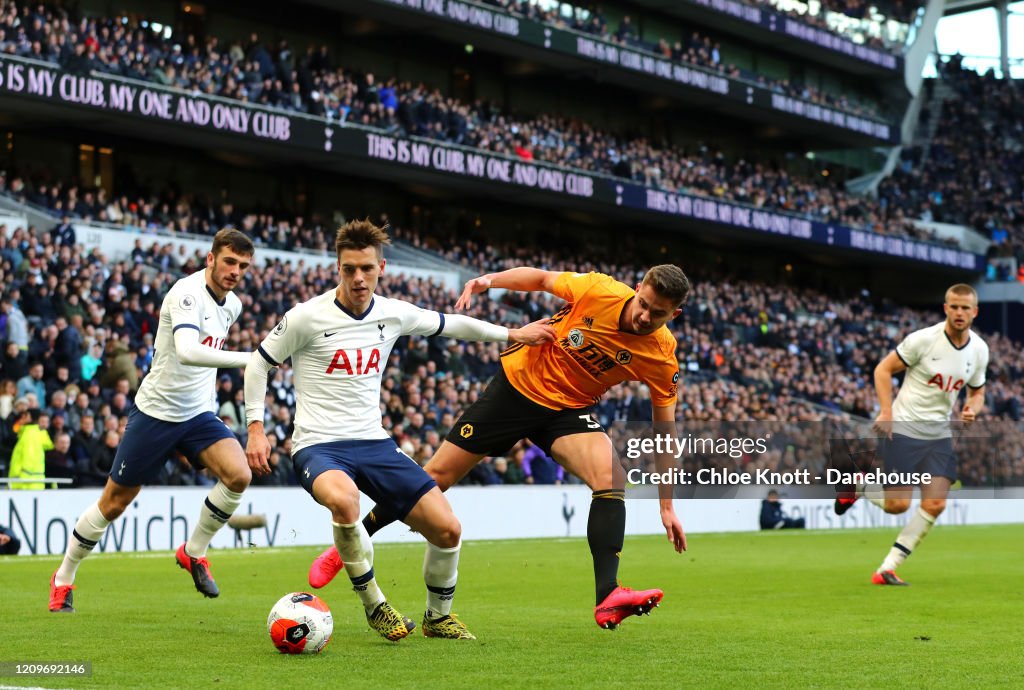 Tottenham Hotspur v Wolverhampton Wanderers - Premier League