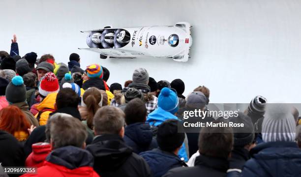 Davis Springis 27 Davis Kaufmanis Photos & High Res Pictures - Getty Images