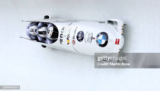 Davis Springis 27 Davis Kaufmanis Photos & High Res Pictures - Getty Images