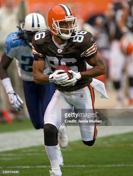 Cleveland Browns Wide Receiver, Dennis Northcutt, on his way to a 58 yard touchdown reception during the game against the Tennessee Titans Sunday...