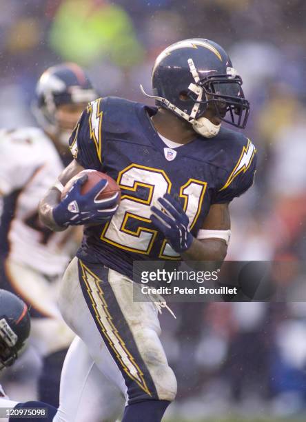 LaDainian Tomlinson running back for the San Diego Chargers rushed for 92 yards on 19 carries in a game against the Denver Broncos at Qualcomm...