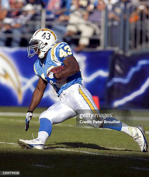 Darren Sproles running back for the San Diego Chargers runs back a kickoff in a game against the Buffalo Bills at Qualcomm Stadium in San Diego,...