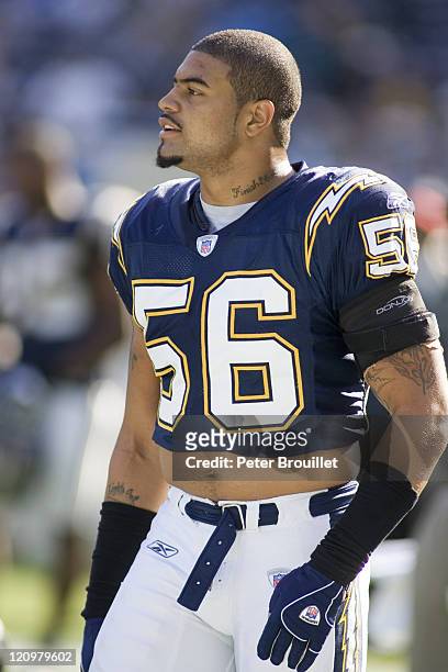 Shawne Merriman linebacker for the San Diego Chargers warms up before a game against the Arizona Cardinal at Qualcomm Stadium in San Diego,...