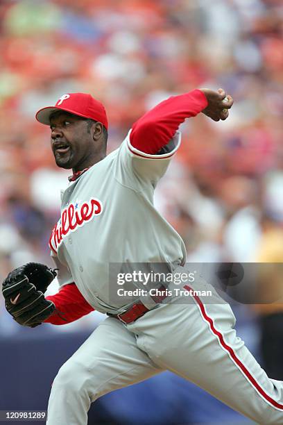 Arthur Rhodes of the Philadelphia Phillies pitches against the New York Mets at Shea Stadium on May 25, 2006 in Flushing, New York. The Phillies...