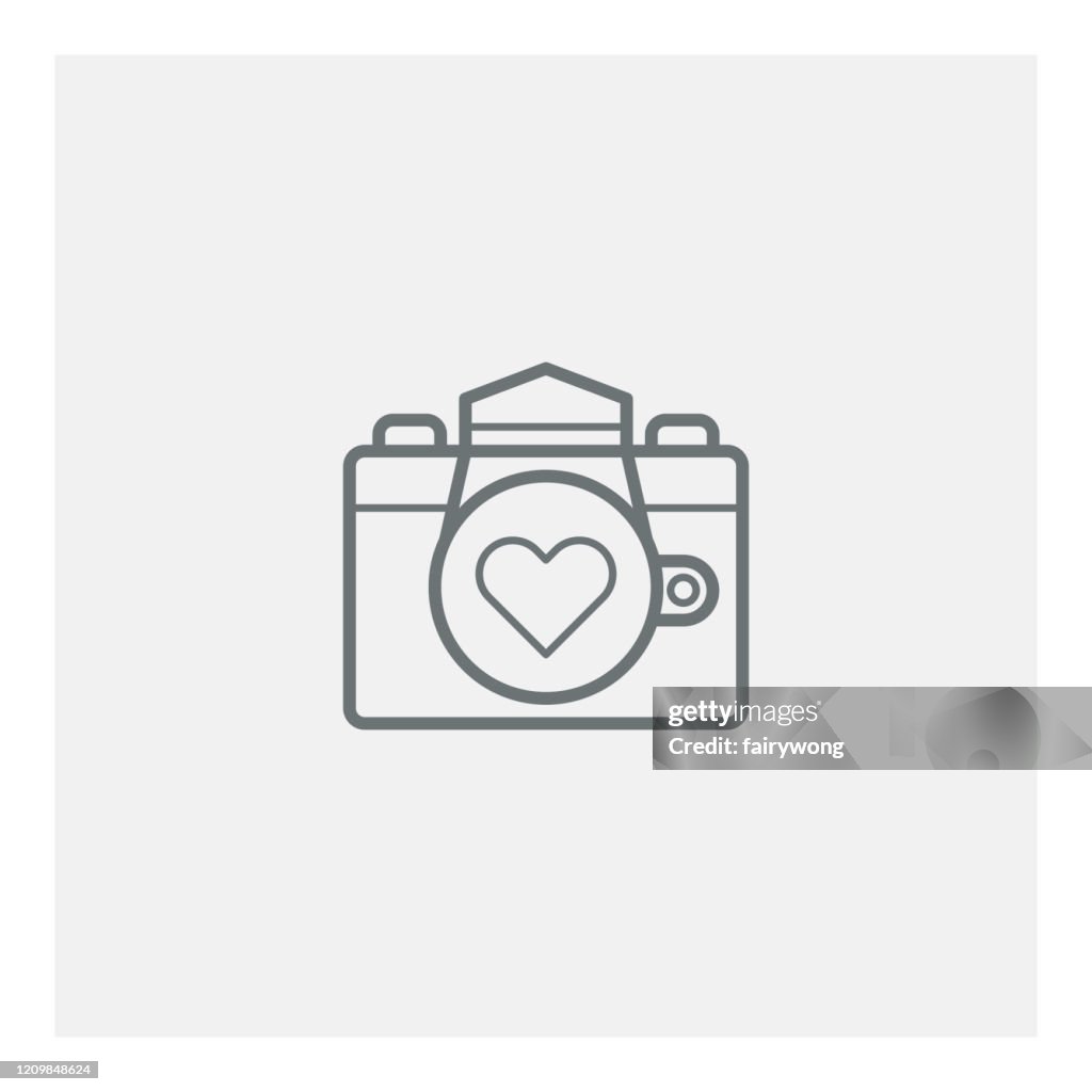 Vector Camera with heart symbol,vector icon