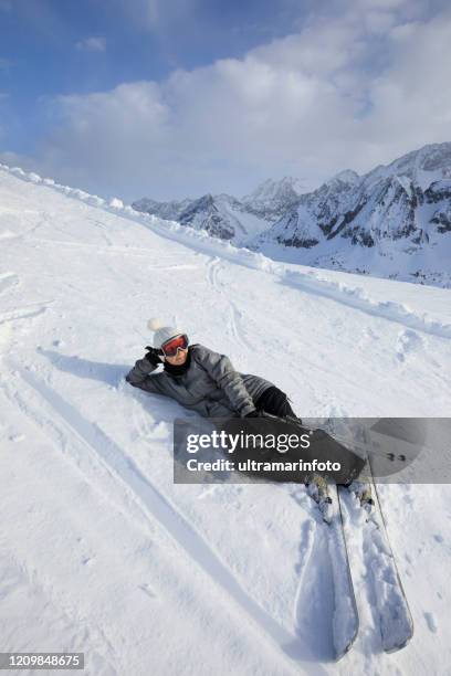 amateur winter sports young woman skier skiing at sunny ski resort dolomites in italy - skiing pov stock pictures, royalty-free photos & images