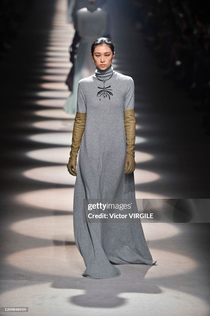 Givenchy : Runway - Paris Fashion Week Womenswear Fall/Winter 2020/2021