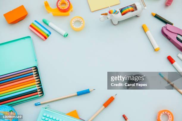 top view blank empty sheet and school supplies - notepad table stock pictures, royalty-free photos & images