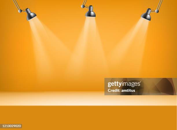 ilustraciones, imágenes clip art, dibujos animados e iconos de stock de presentación amarilla - 3d abstract architecture background
