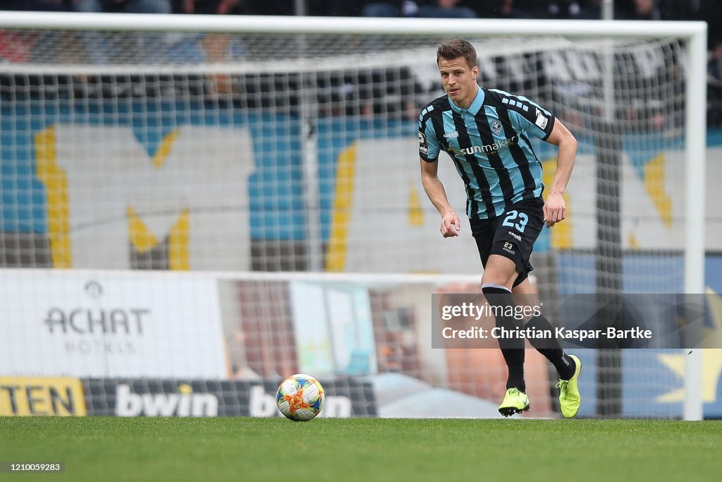 SV Waldhof Mannheim v 1. FC Kaiserslautern - 3. Liga