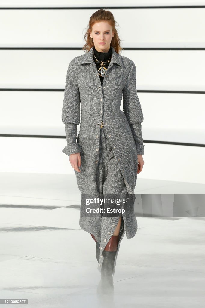 Chanel : Runway - Paris Fashion Week Womenswear Fall/Winter 2020/2021