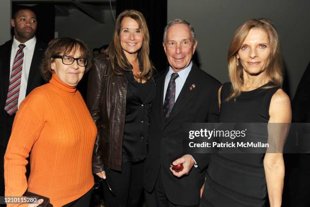 Portrait of, from left, Ingrid Sischy, actress Lorraine Bracco, New York City Mayor Michael Bloomberg, and Sandra Brant during the Donna Karen Honors...