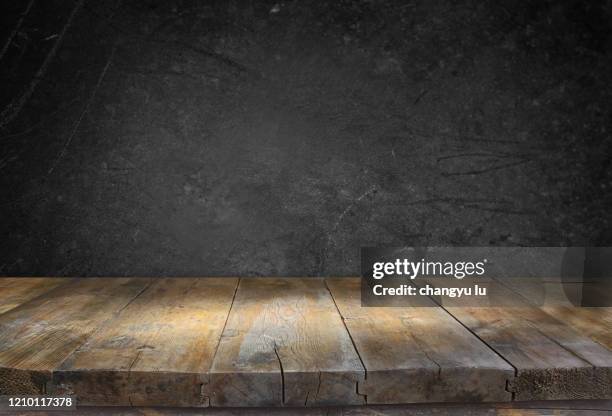 neat exhibition table; - holztisch stock-fotos und bilder