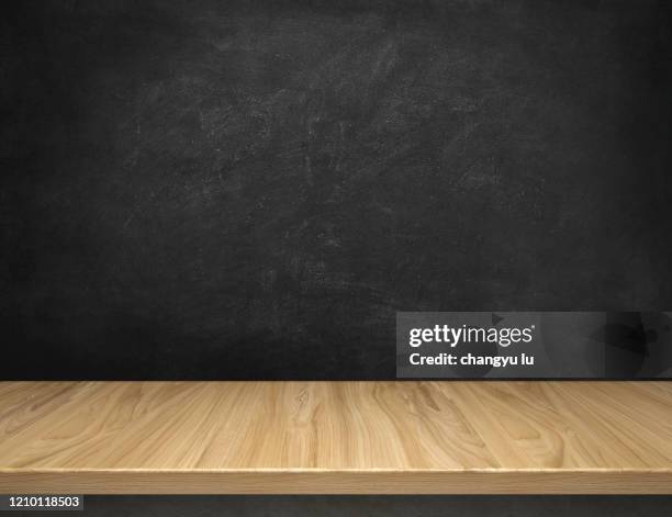 neat exhibition table; - table texture imagens e fotografias de stock