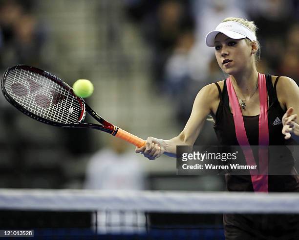 Anna Kournikova, heart throb of many a male tennis fan, in exhibition play at the Mercedes Benz Classic Tennis Tour at Chicago's newest sports venue,...
