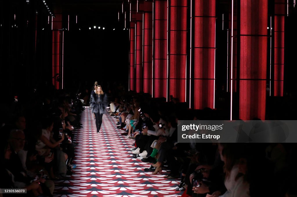 Miu Miu : Runway - Paris Fashion Week Womenswear Fall/Winter 2020/2021