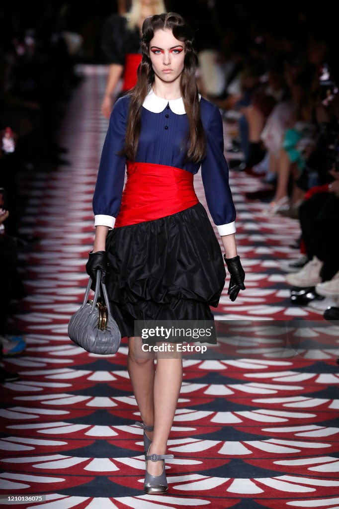 Miu Miu : Runway - Paris Fashion Week Womenswear Fall/Winter 2020/2021