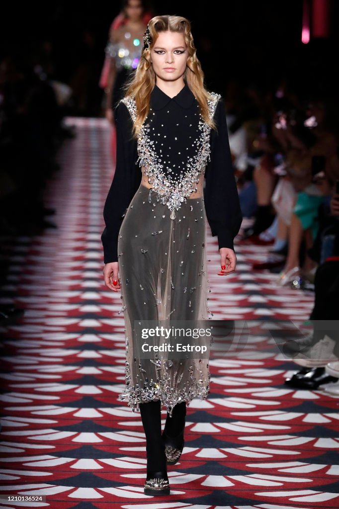 Miu Miu : Runway - Paris Fashion Week Womenswear Fall/Winter 2020/2021