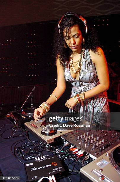 Dj Rashida 59 Air Jordan Xxi Launch Event Stock Photos, High-Res Pictures, and ...