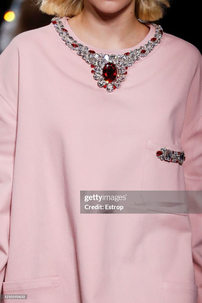 Miu Miu : Details - Paris Fashion Week Womenswear Fall/Winter 2020/2021