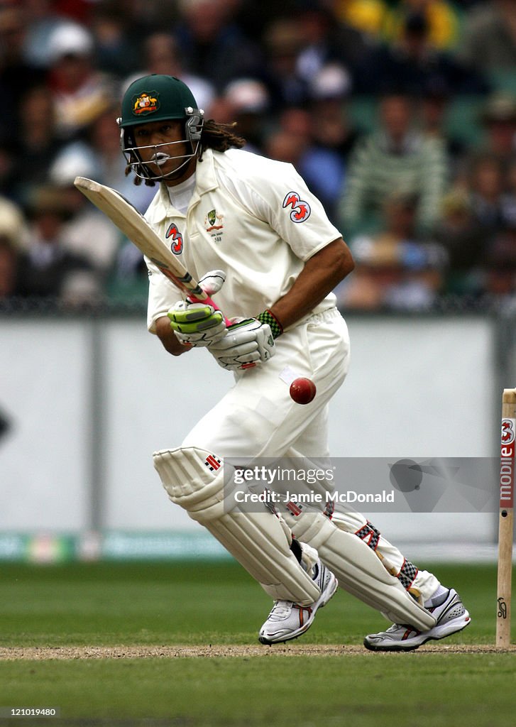 The 3 Mobile Ashes Series - Fourth Test - Day Two - Australia vs England - December 27, 2006