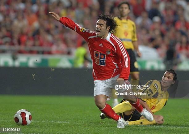 Miccoli during a game between Benfica and Beira Mar in the ninth round of the Portuguese League at Estadio da Luz in Lisbon, Portugal on November 6,...