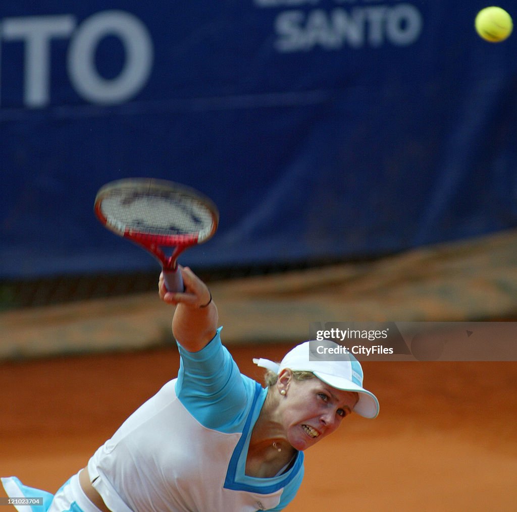 WTA - 2007 Estoril Open - Women's Singles - Caroline Wozniacki vs Greta Arn - May 3, 2007