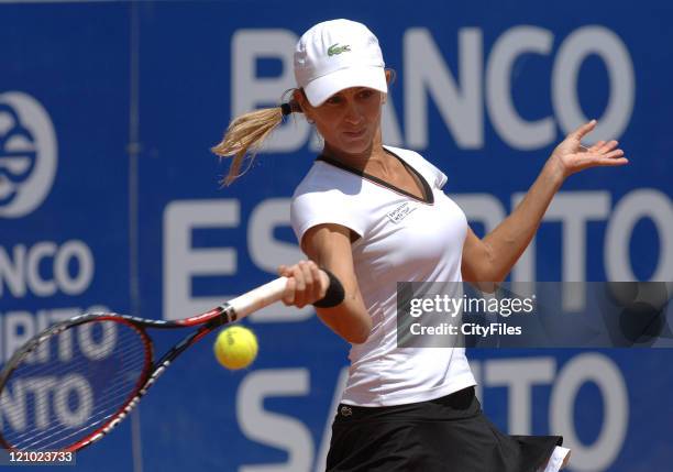 Gisela Dulko in action during at the Tennis Estoril Open 2007 in Estoril, Portugal on May 3, 2007.