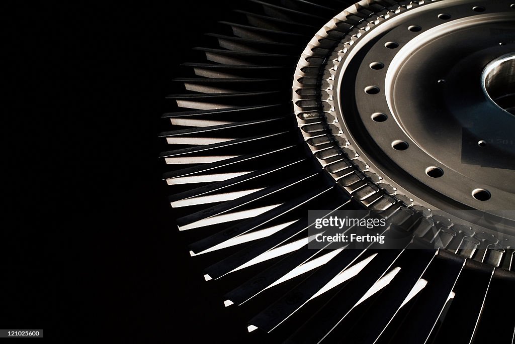 Jet engine turbine blades