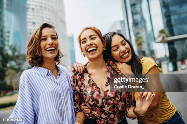 Hispanic Spring Break 199,448 Hispanic 30 Year Old Woman Stock Photos, High-Res Pictures, and ...
