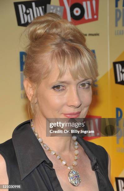 Actress Glenne Headley attends "Baby It's You" Opening Night at Pasadena Playhouse on November 13, 2009 in Pasadena, California.