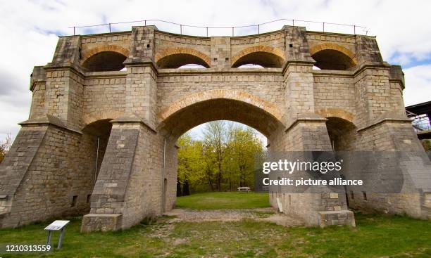 April 2020, Brandenburg, Rüdersdorf: The sheave piers can be seen in the Rüdersdorf Museum Park. The 17ha large museum park offers stories from days...