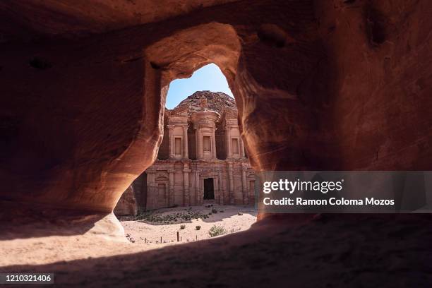 monastery of petra - jordan pic stock pictures, royalty-free photos & images