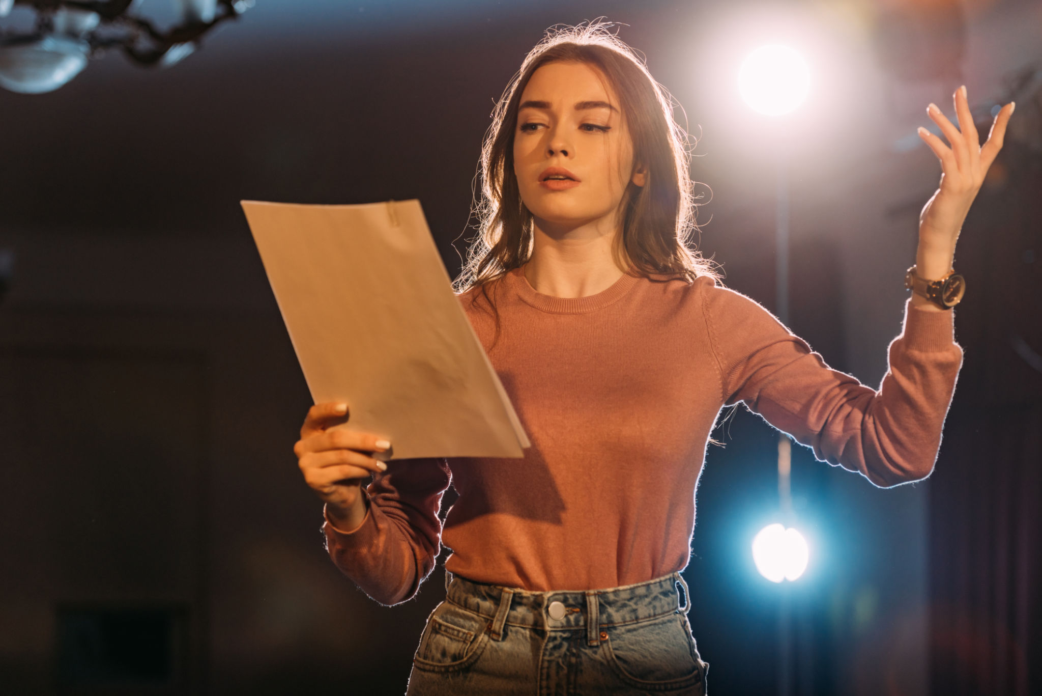 actors rehearsing