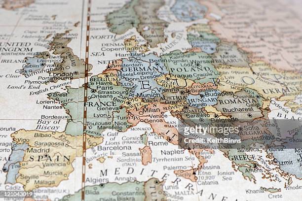 a map of europe and its continents - karta italien bildbanksfoton och bilder