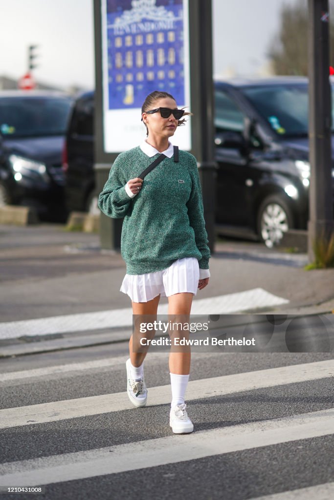 Street Style - Paris Fashion Week - Womenswear Fall/Winter 2020/2021 : Day Nine