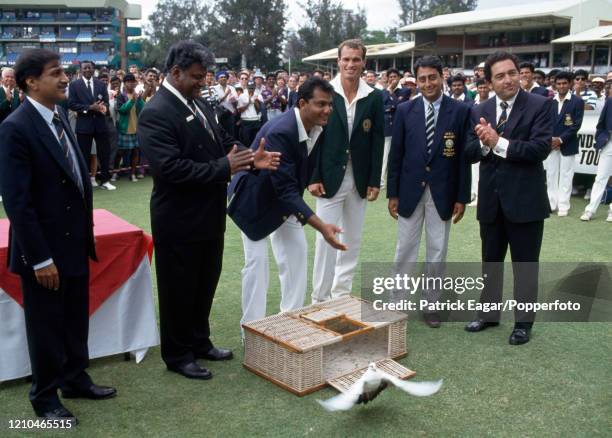 Epler Stadier Stadium Kingsmead Photos and Premium High Res Pictures - Getty Images
