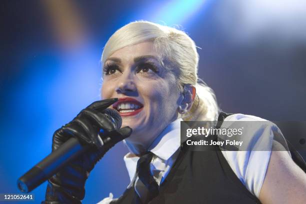 Gwen Stefani during Gwen Stefani in Concert at Verizon Wireless Music Center - June 02, 2007 at Verizon Wireless Music Center in Indianapolis,...