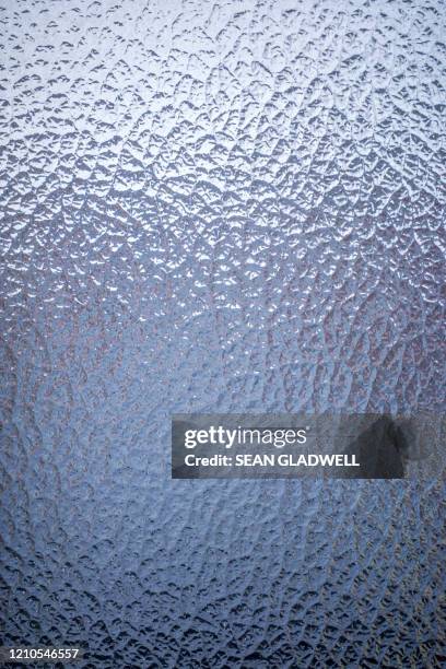 frosted glass - frostat glas bildbanksfoton och bilder