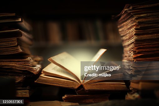 魔法書打開 魔法書打開