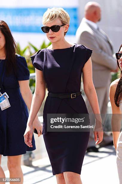 Carey Mulligan attends the 'Wall Street: Money Never Sleeps' Photo Call on May 14, 2010 in Cannes, France.