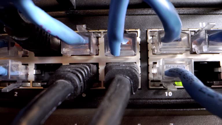 Messsy Switch Rack Messy Server Room Videos and HD Footage - Getty Images