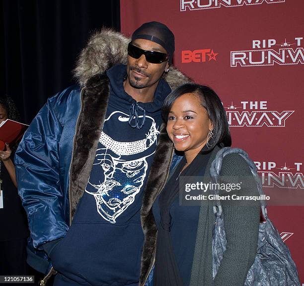 Rapper Snoop Dogg and wife, designer Shante Broadus, attend BET Presents "Rip The Runway" - Arrivals on February 21, 2008 in New York City.