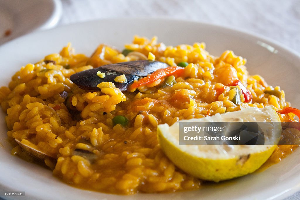 Spanish paella with lemon