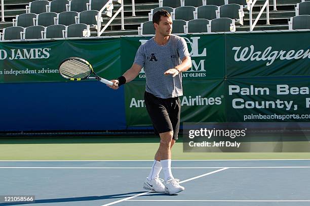 Musician Gavin Rossdale attends the Chris Evert/Raymond James Pro Celebrity Tennis Classic on November 03, 2007 in Delray Beach, Florida