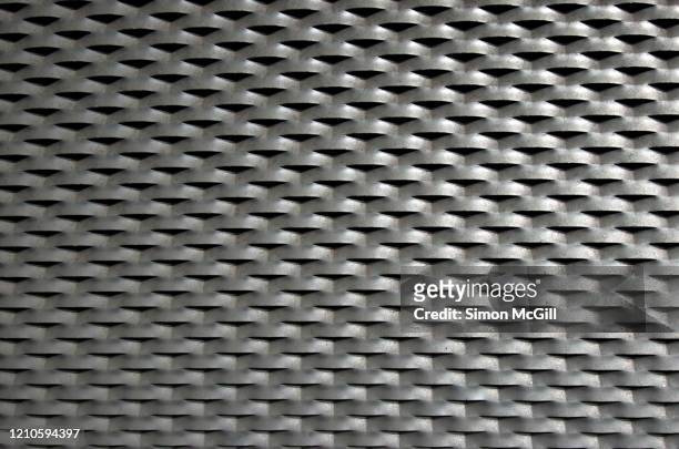 stainless steel mesh grille - metal grate bildbanksfoton och bilder