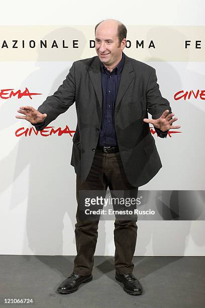 Antonio Albanese during the photocall for "Giorni E Nuvole" at the Auditorium at the Rome Cinema Fest on October 22, 2007 in Rome, Italy.