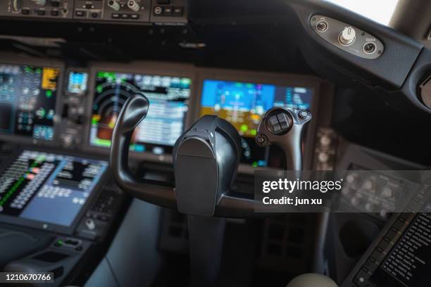 Flight Rader Console Flight Radar Screen Photos and Premium High Res Pictures - Getty Images