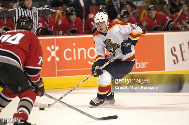 Florida Panthers right wing Nathan Horton attacks with the puck against the Buffalo Sabres at HSBC Arena in Buffalo, New York on February 11, 2006....