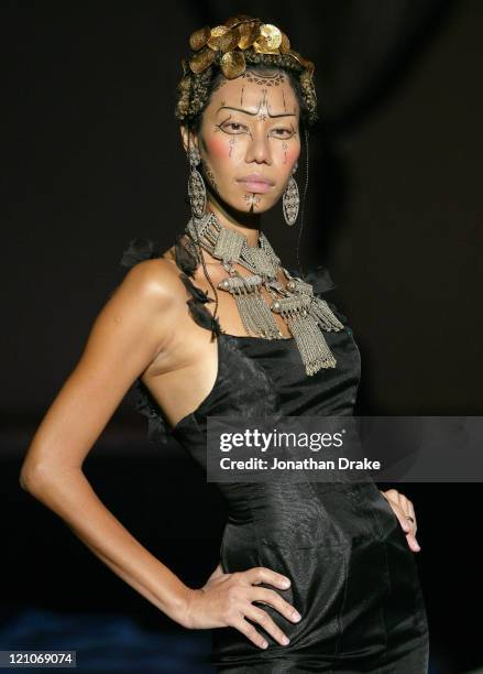 Model wearing Ashley Isham Spring/Summer 2006 during Singapore Fashion Festival 2006 - Ashley Isham Presented by Mercedes-Benz - Runway at The Tent...